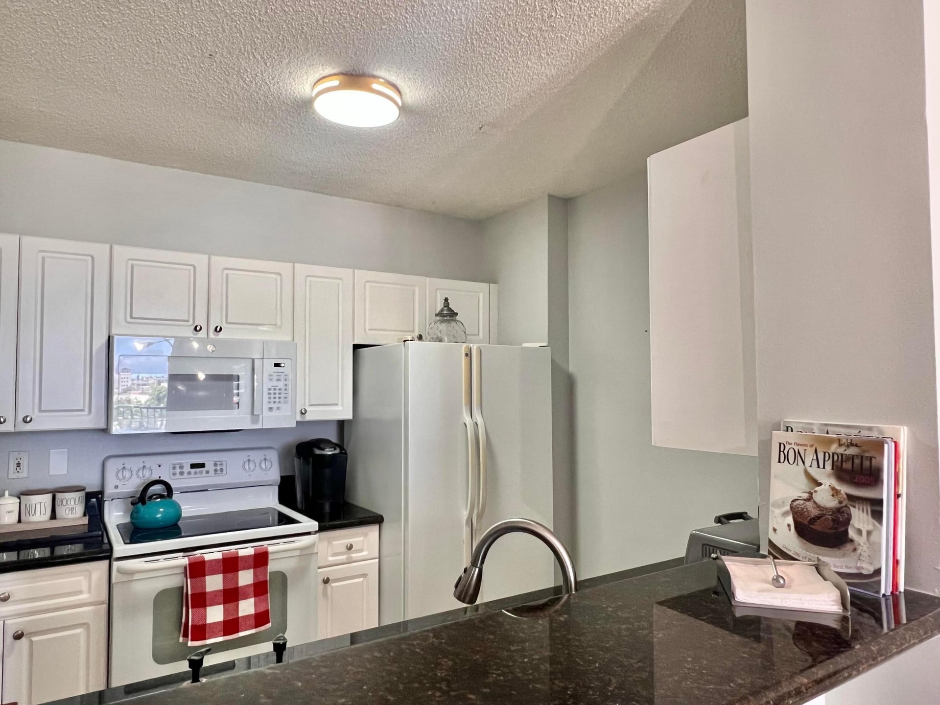 The Tower Condominium at Cityplace Unit 706 photo 19