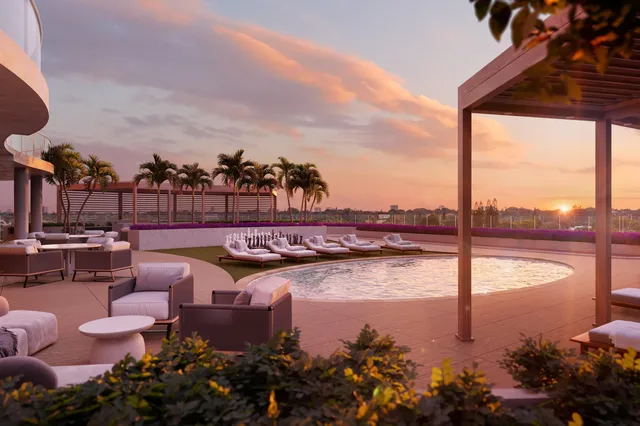 Alba Palm Beach Unit 803 photo 5