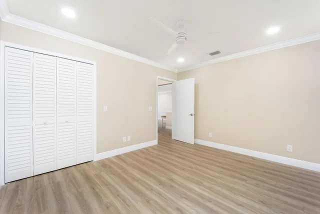 Unit 205 photo 21