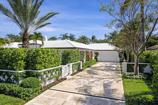 North End Palm Beach Residence photo 3