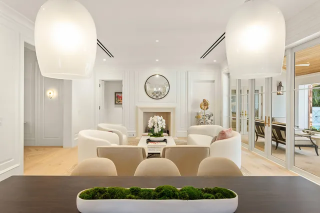 North End Palm Beach Residence photo 9