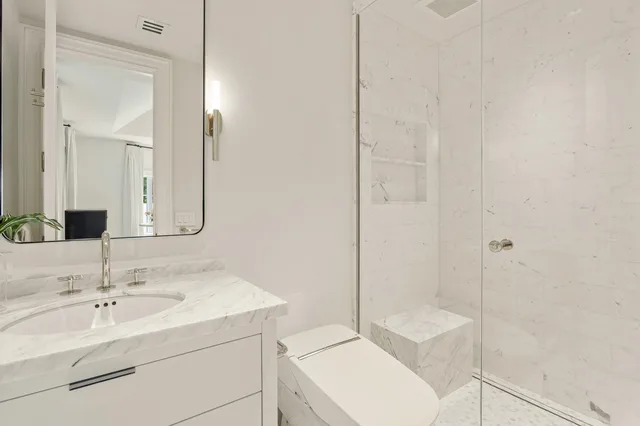 North End Palm Beach Residence photo 20
