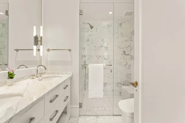 North End Palm Beach Residence photo 32