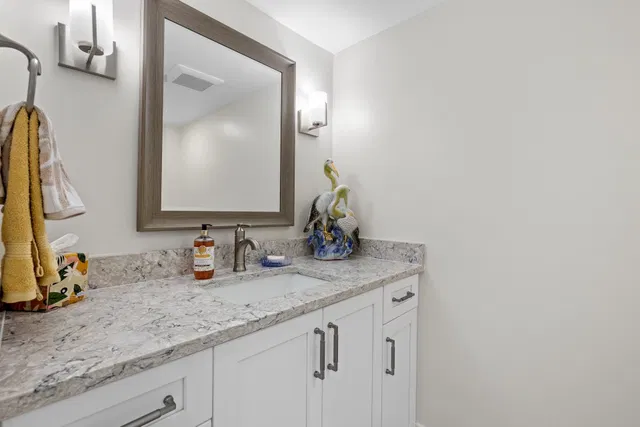 Singer Island Unit 1602 photo 5