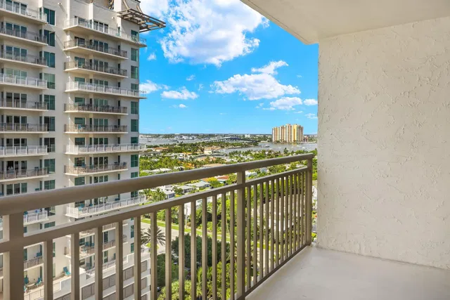 Singer Island Unit 1602 photo 21