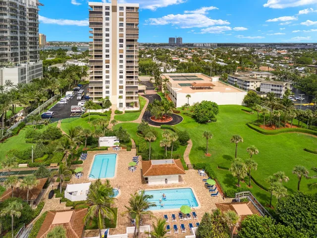 Singer Island Unit 1602 photo 34