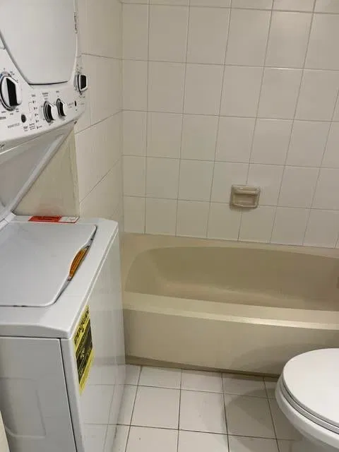 Unit 207 photo 10