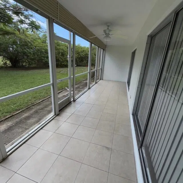 Unit Apt 10 - 102 photo 15