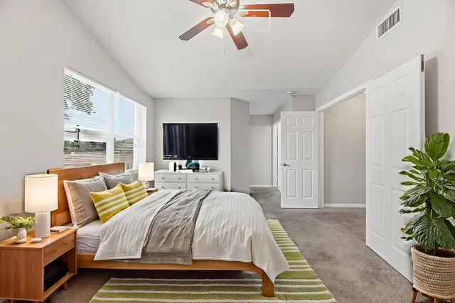 Residence photo 6