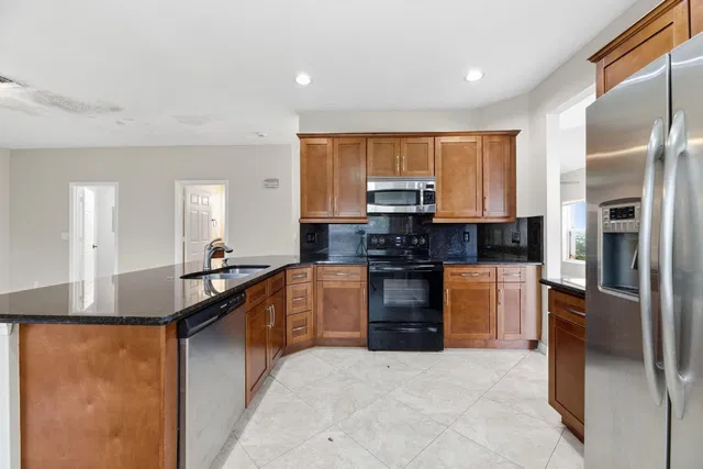 Residence photo 12
