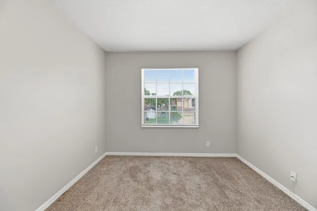 Residence photo 23