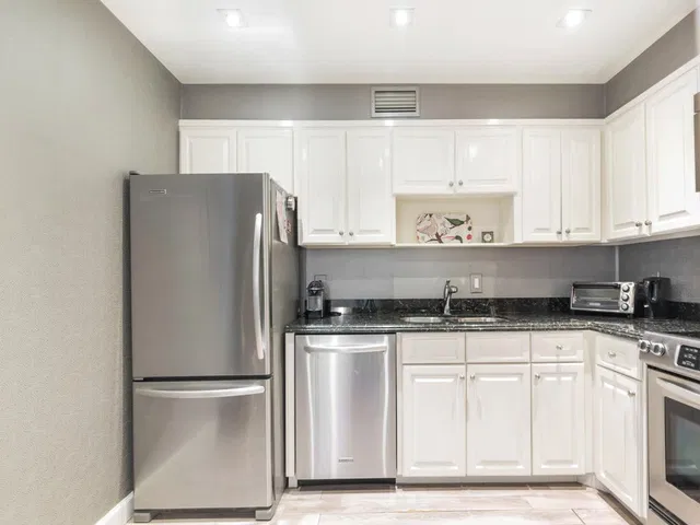 2295 S Ocean Palm Beach Unit 715 photo 8