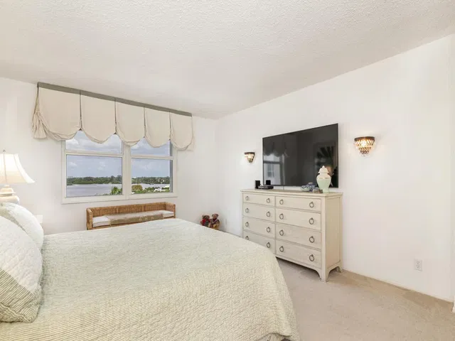 2295 S Ocean Palm Beach Unit 715 photo 13