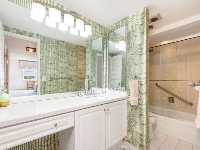 2295 S Ocean Palm Beach Unit 715 photo 15