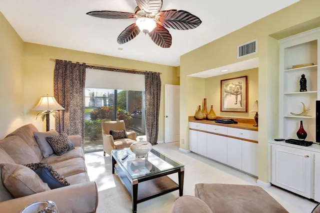 Jonathan's Landing Jupiter FL Unit 151 photo 20