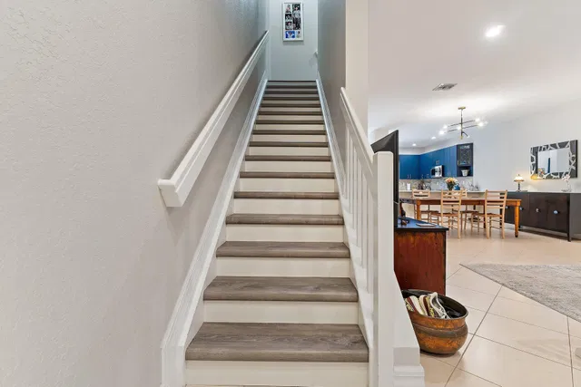 Canterbury Place Residence photo 25