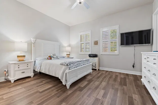 Canterbury Place Residence photo 28