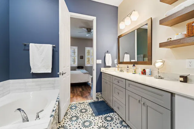 Canterbury Place Residence photo 34