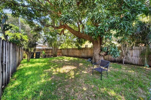  Residence photo 18