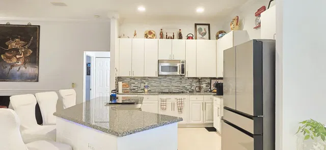 Residence photo 9