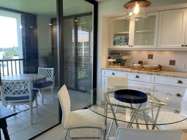  Unit El403 photo 6