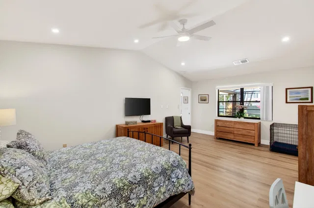 Residence photo 25