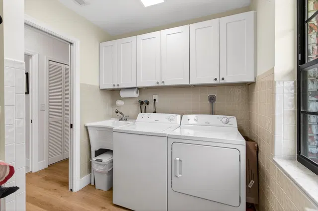 Residence photo 44