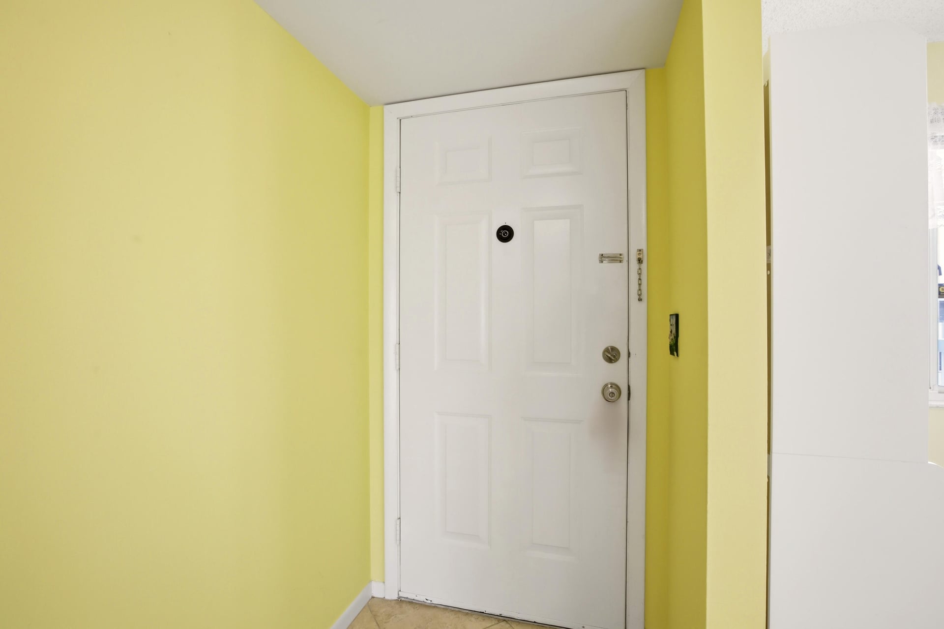 Unit 407 photo 8