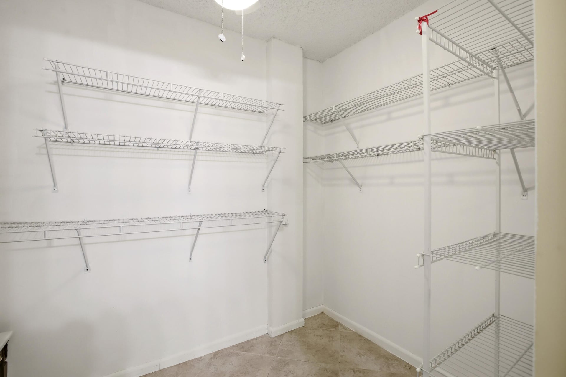 Unit 407 photo 26