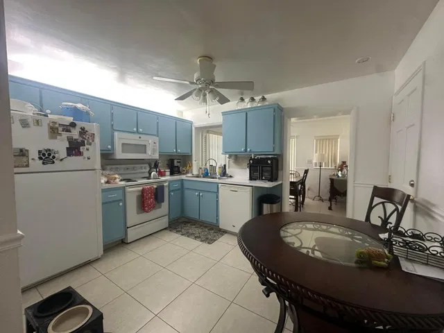 Residence photo 9