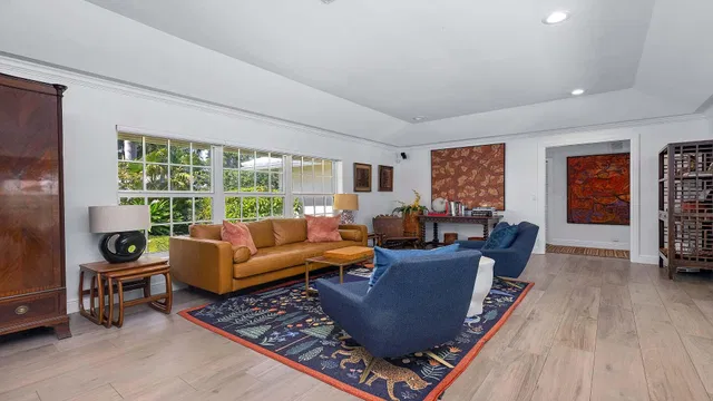 Residence photo 9