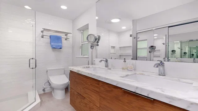 Residence photo 17