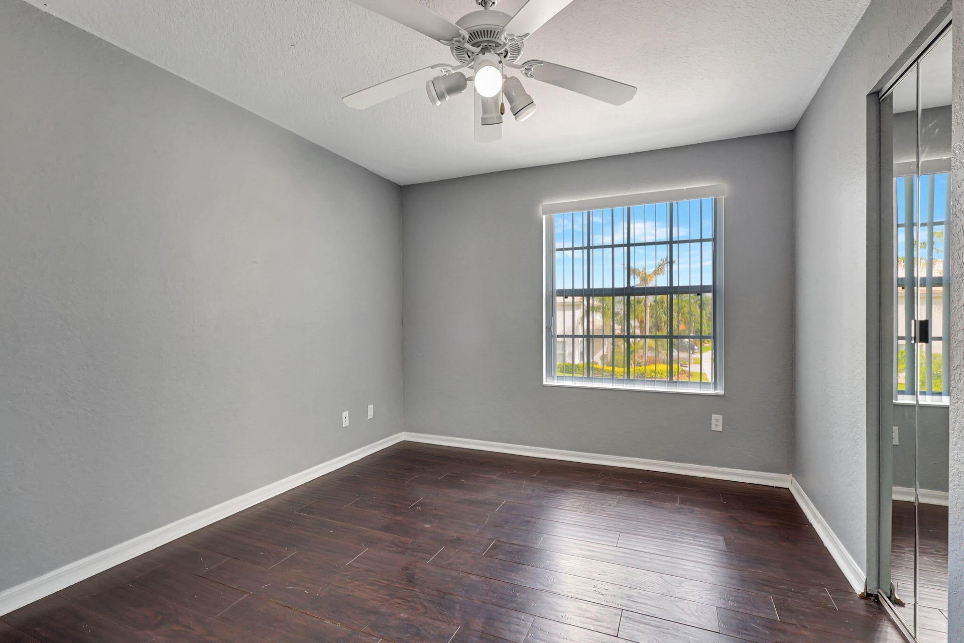 Residence photo 36