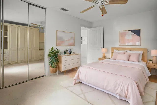 Residence photo 15