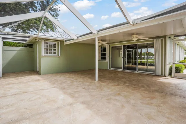Residence photo 26