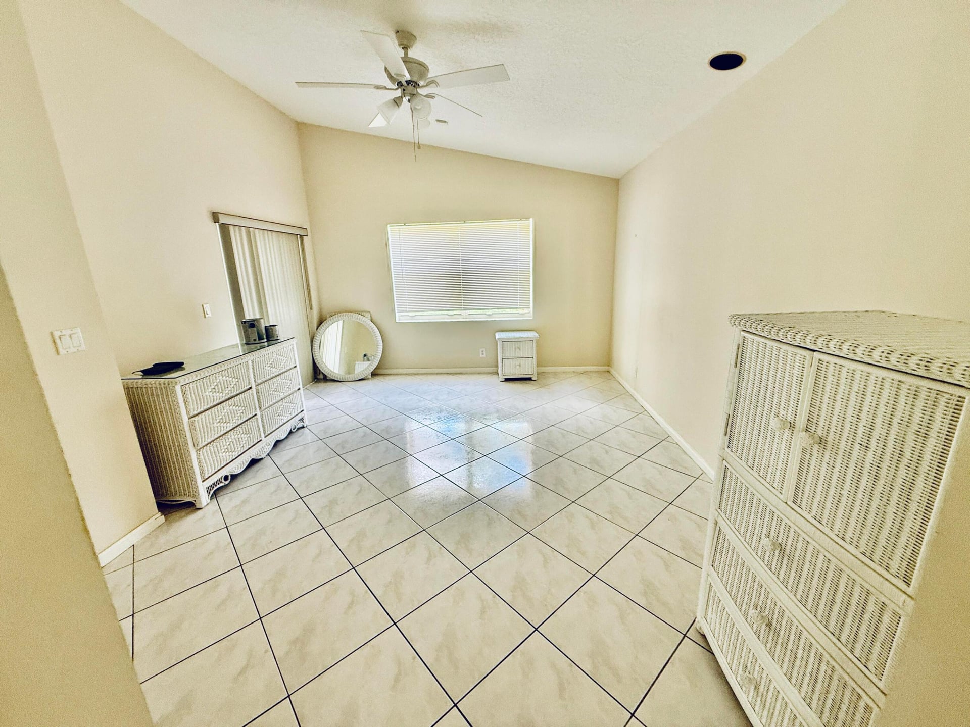  Residence photo 17
