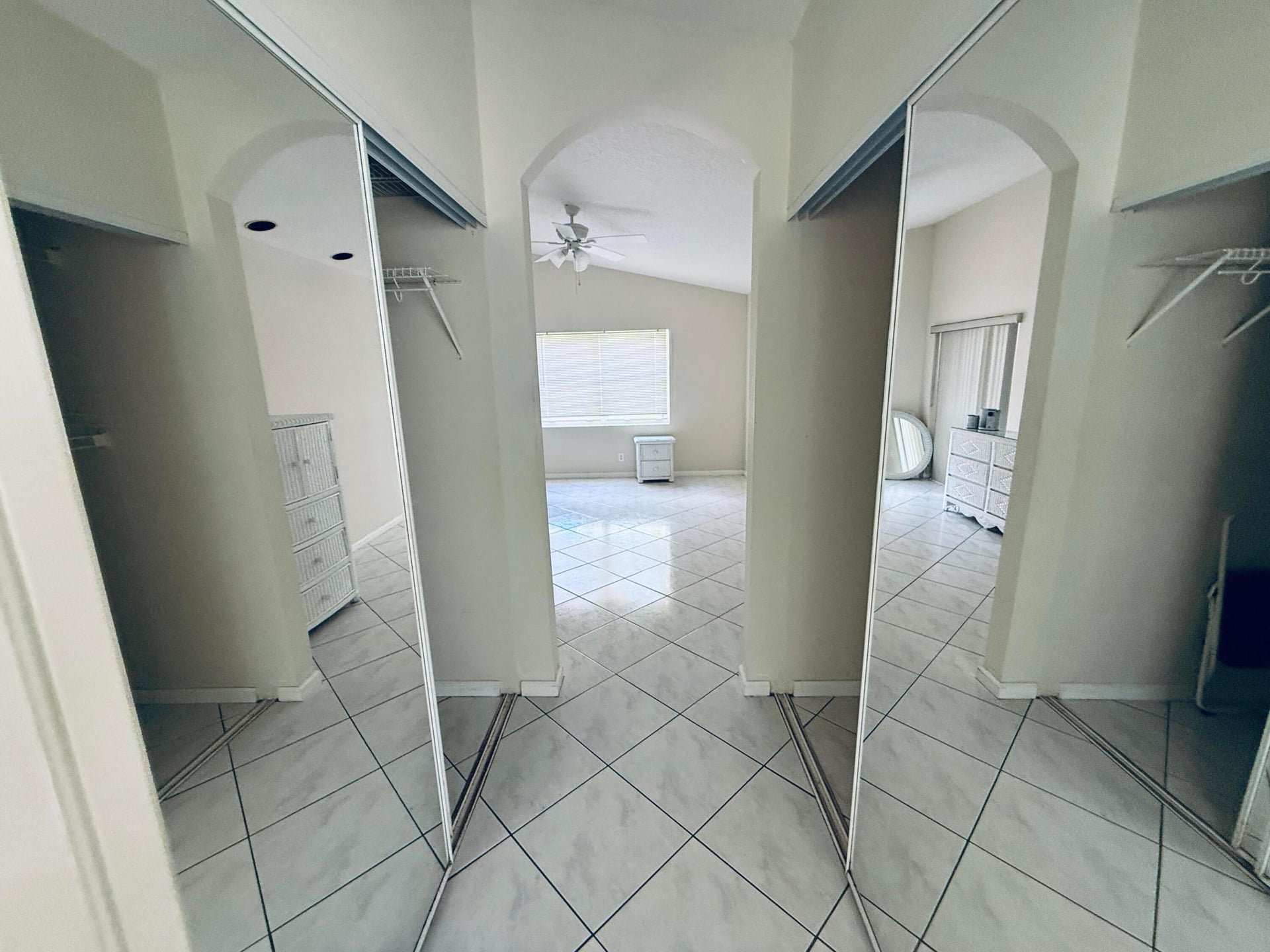  Residence photo 18