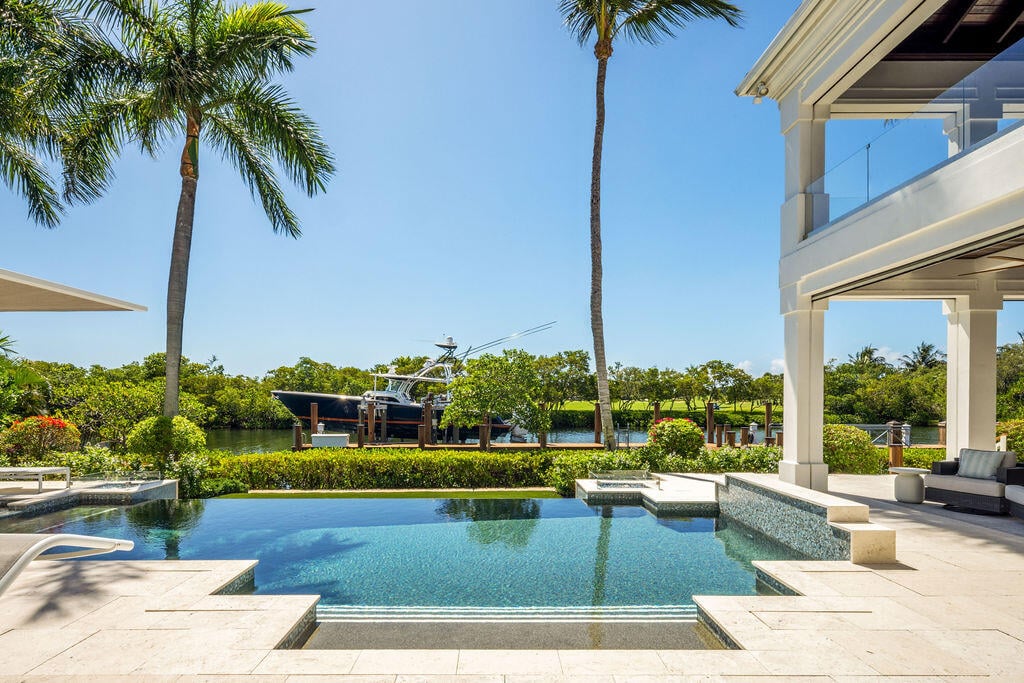 Harbour Isles Residence photo 11