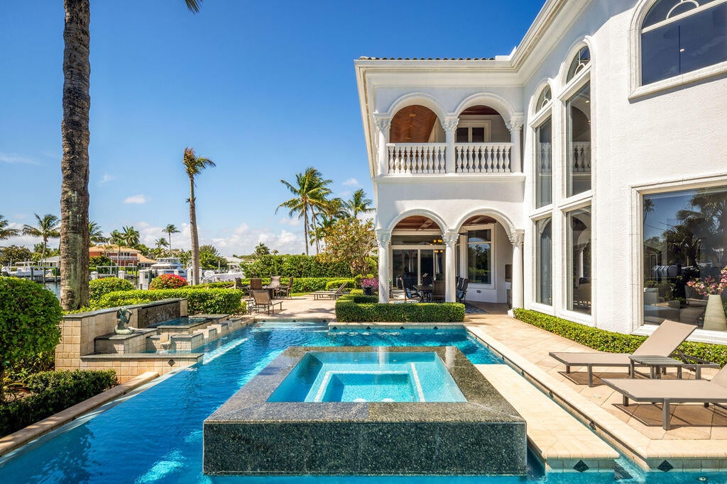 Harbour Isles Residence photo 30
