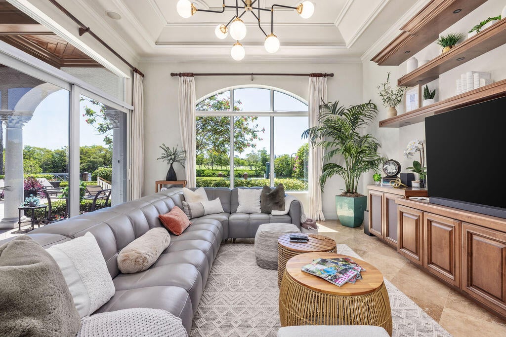 Harbour Isles Residence photo 38