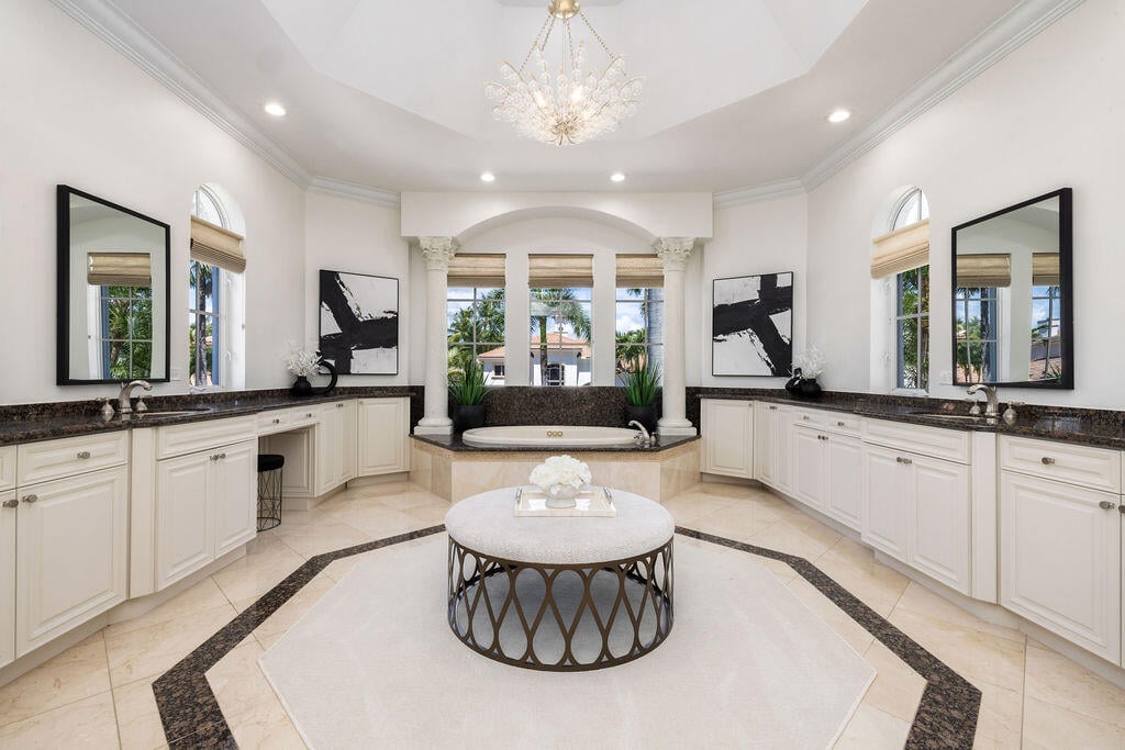 Harbour Isles Residence photo 40