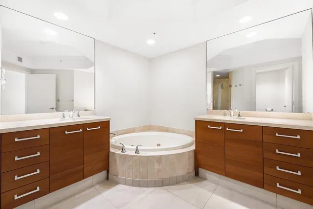 The Landmark Palm Beach Gardens Unit 502a photo 17