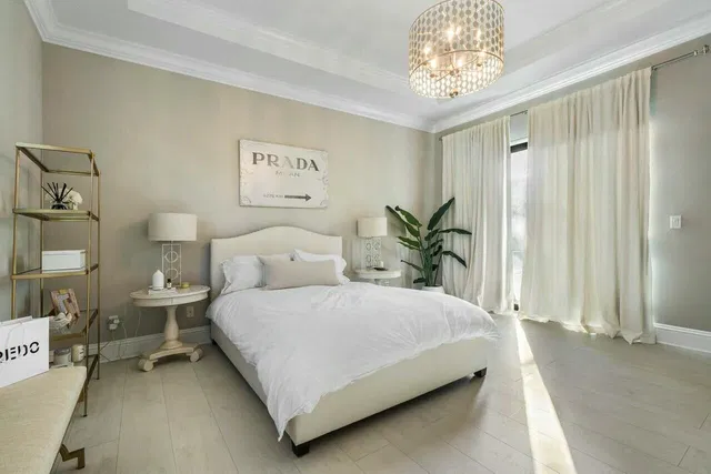 Residence photo 35