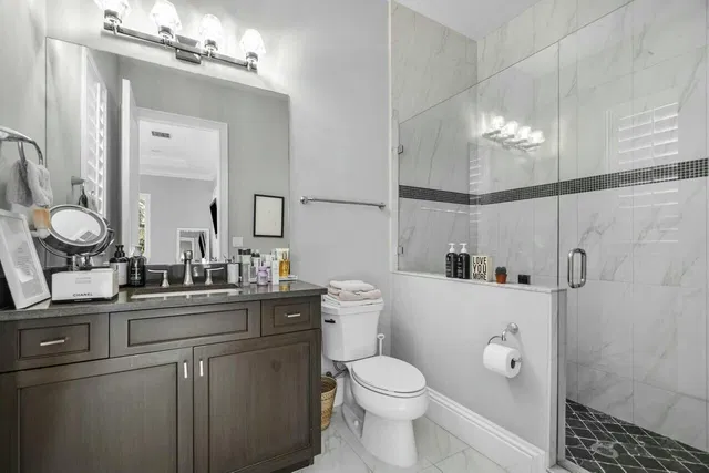 Residence photo 37