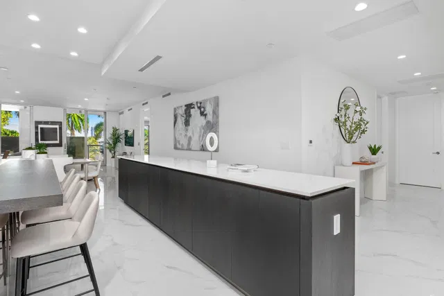 Royal Palm Residences Boca Raton Unit 201 photo 6