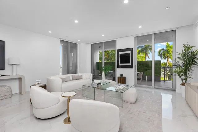 Royal Palm Residences Boca Raton Unit 201 photo 10