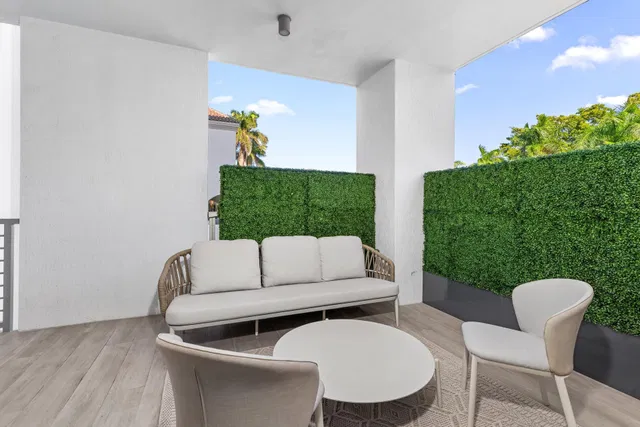 Royal Palm Residences Boca Raton Unit 201 photo 15