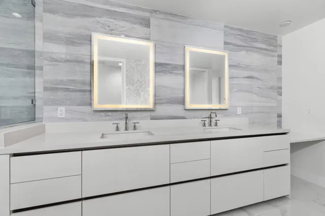 Royal Palm Residences Boca Raton Unit 201 photo 23