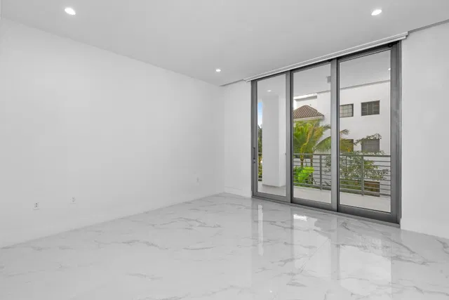 Royal Palm Residences Boca Raton Unit 201 photo 31
