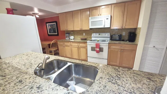 Unit 9403 photo 20